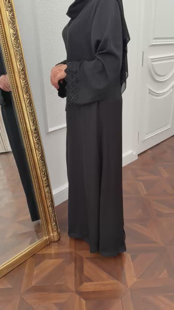 Abaya Layali